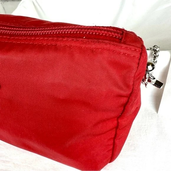 ⭐️PRADA Red Nylon Pouch Crossbody Bag with chain and clear insert - Picture 5 of 16